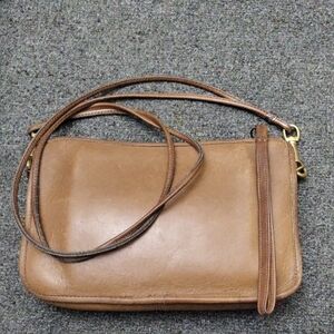 Coach '80s Vintage NYC Putty Basic Shoulder Bag